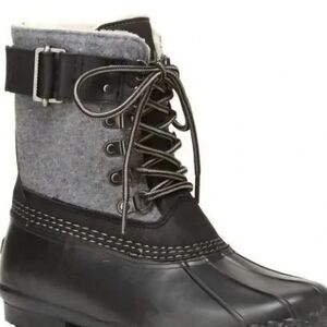 Women's Black and Gray Winter Boots